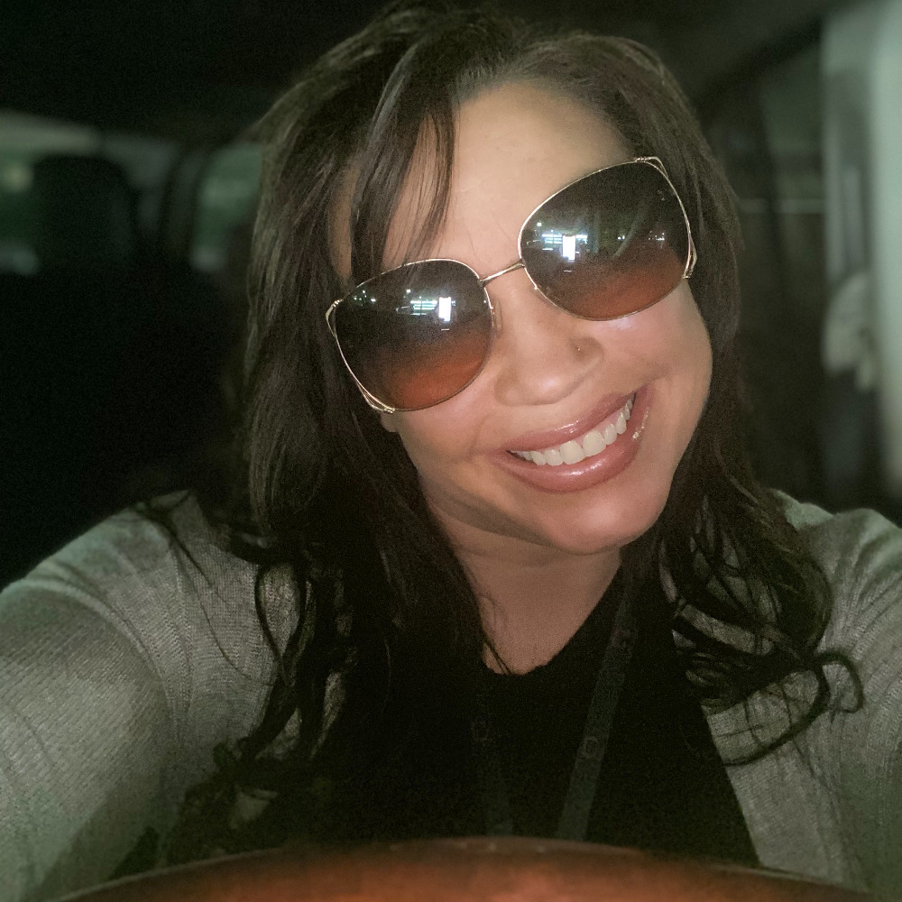 Meet your Posher, April